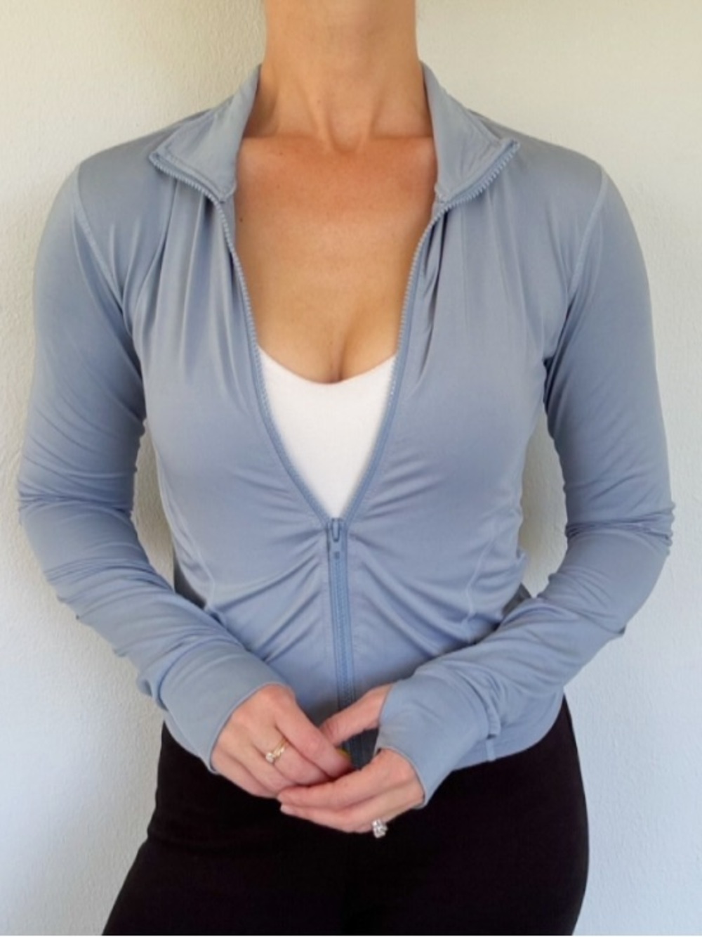 Unbranded light slate blue gray full zip athletic crop workout top size small